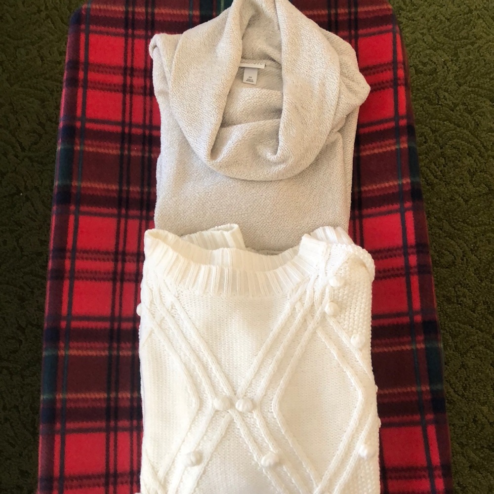 EUC- 2 Ava & Viv Sweaters